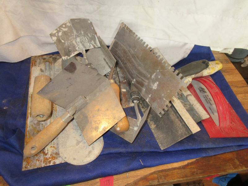 drywalling tools