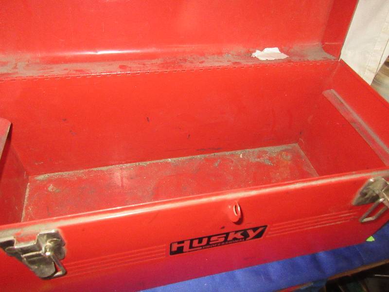Husky tool box