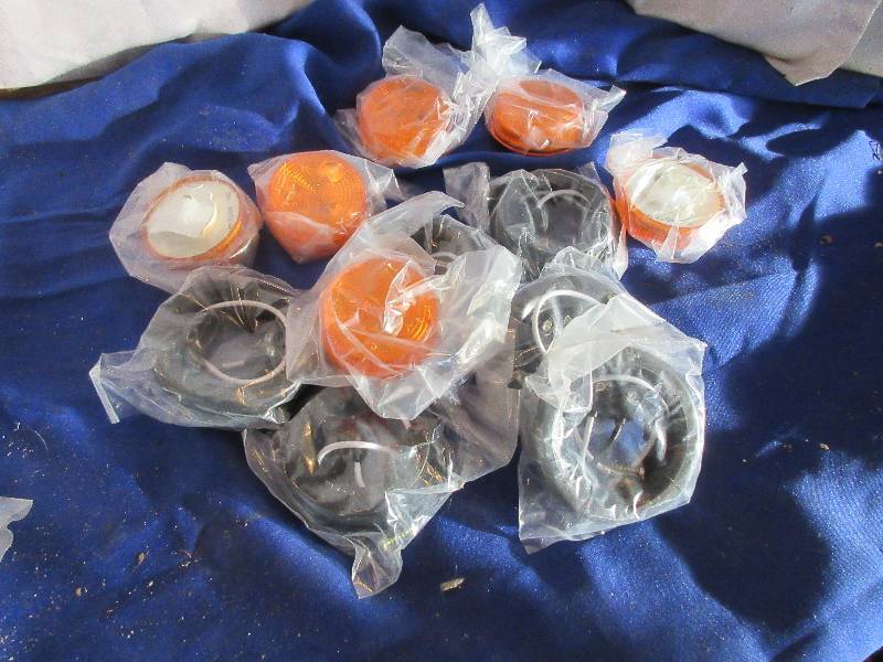 6 trailer lights new