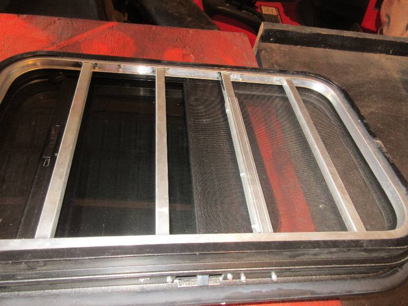sliding window with lock