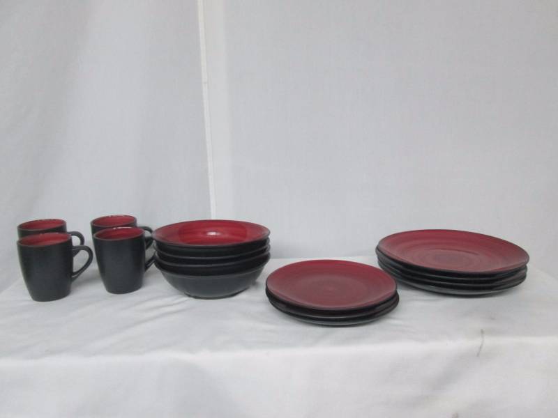 McLeland Design Stoneware Dinnerware Set