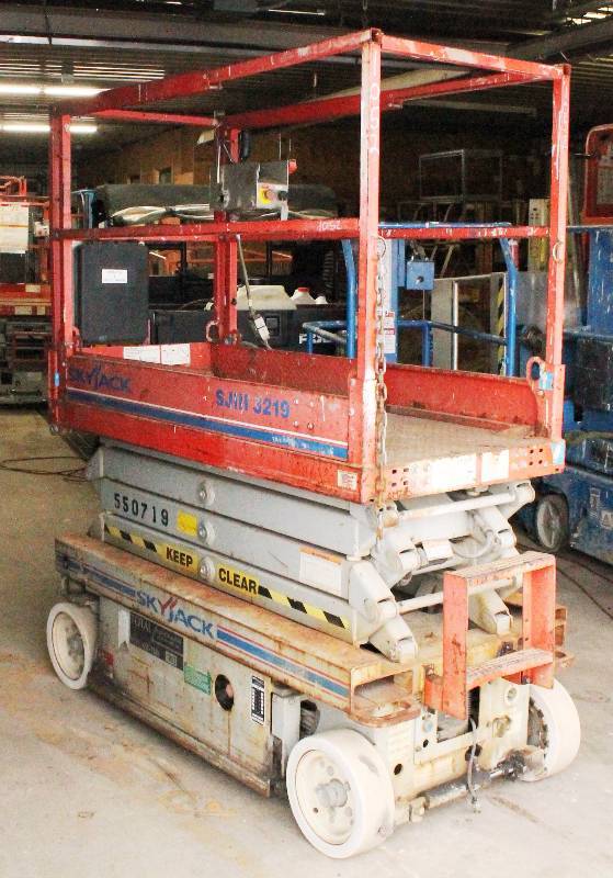 Scissors Lift