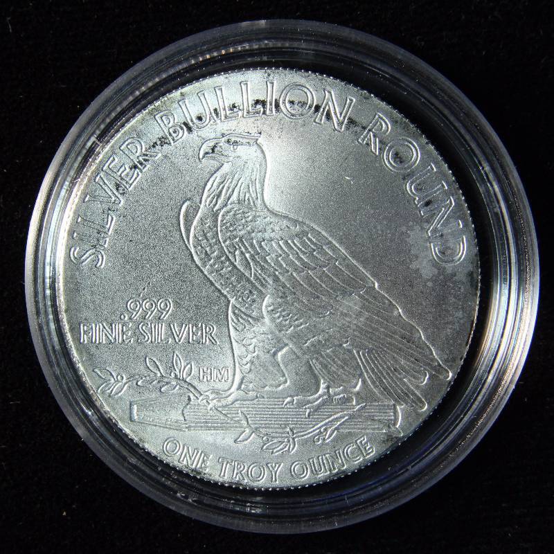 1 TROY Oz. .9999 FINE SILVER INDIAN ROUND IN AIRTITE HOLDER