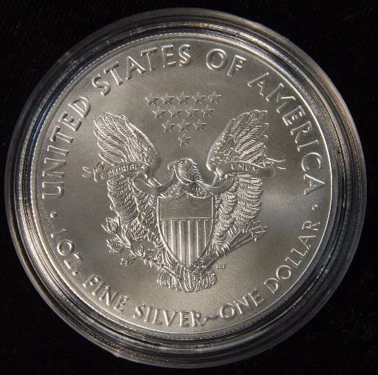 2016 AMERICAN SILVER EAGLE 1 TROY OZ. .999 FINE SILVER DOLLAR IN AIRTITE CAPSULE