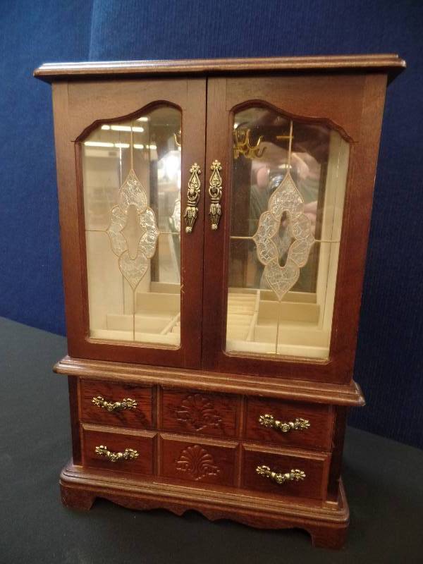 Jewelry Box