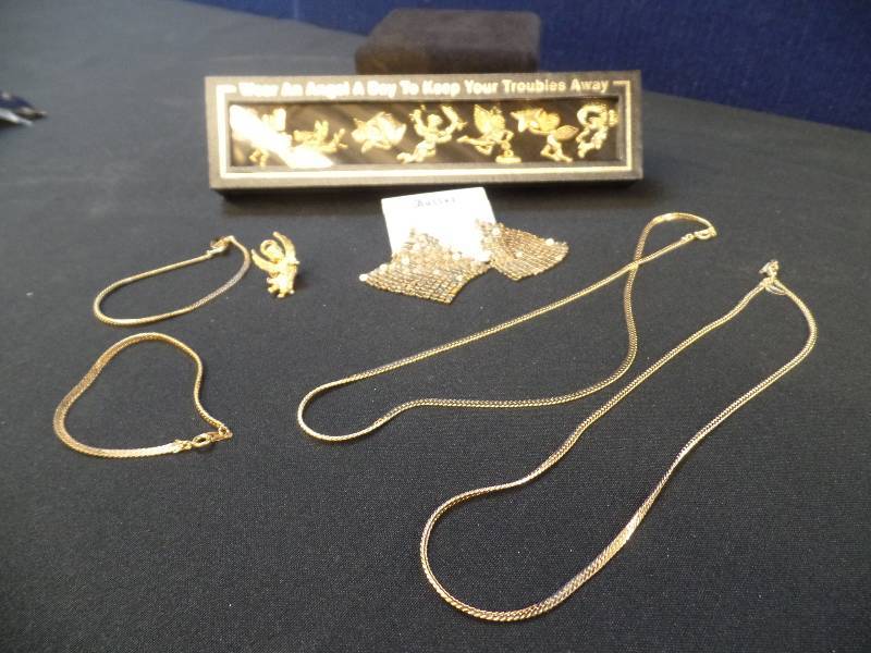 Gold Jewelry