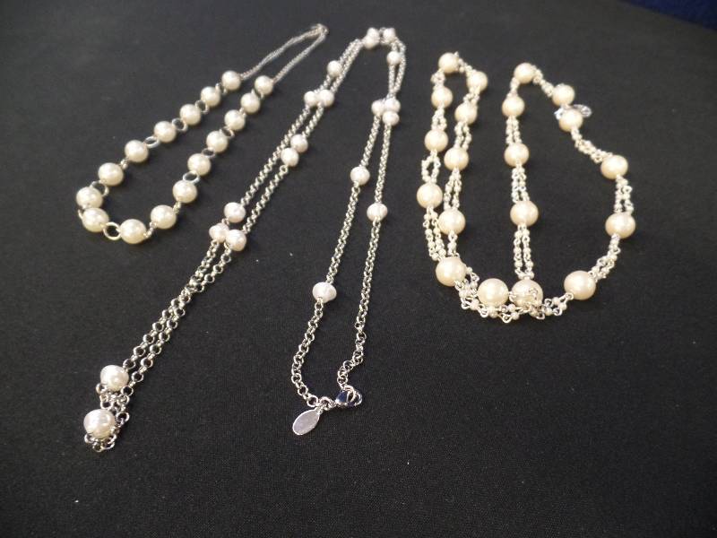 Assorted Womens Jewelry