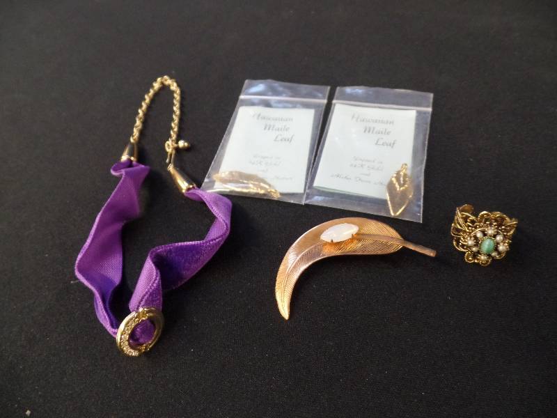 Womens Jewelry Assortment