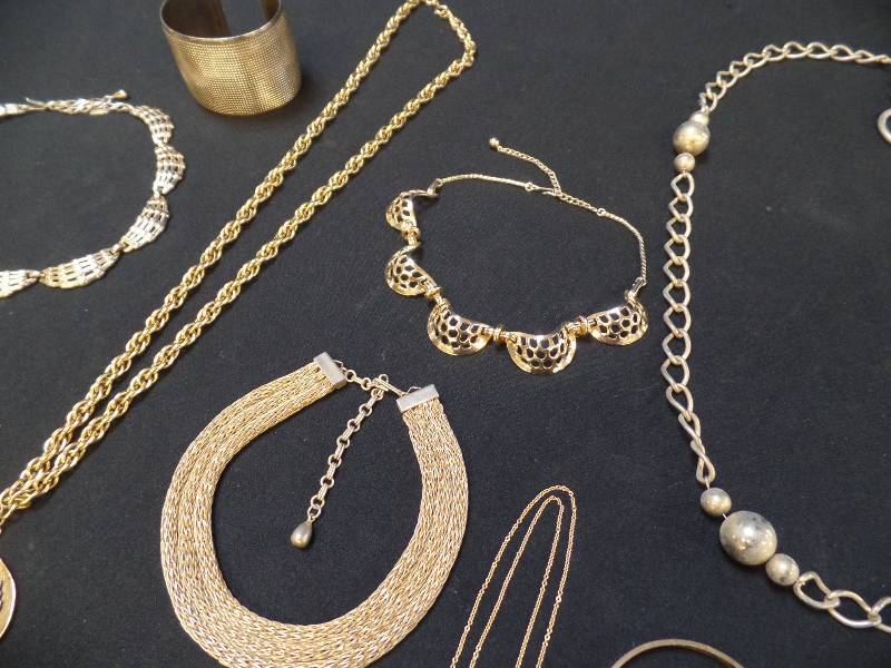 Womens Jewelry Assortment