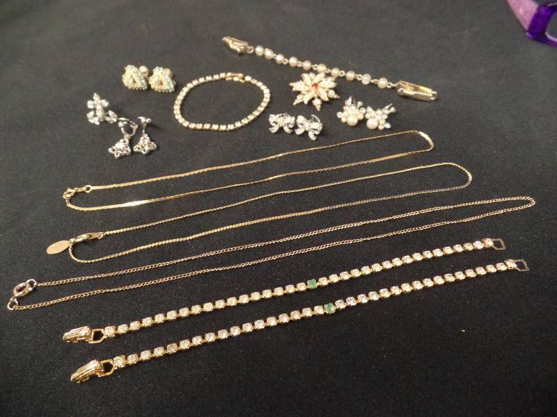 Womens Jewelry Assortment