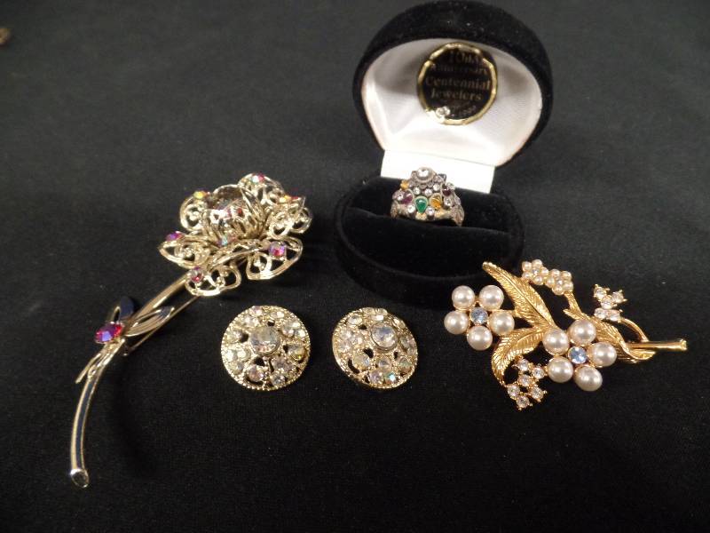Womens Jewelry Assortment