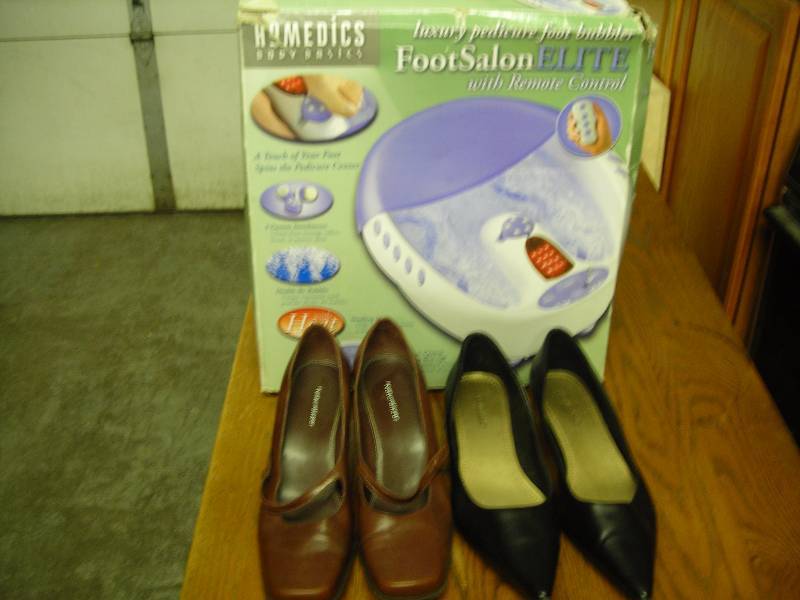 Foot Salon Bubbler, 2 Pair Size 11 Ladies Shoes