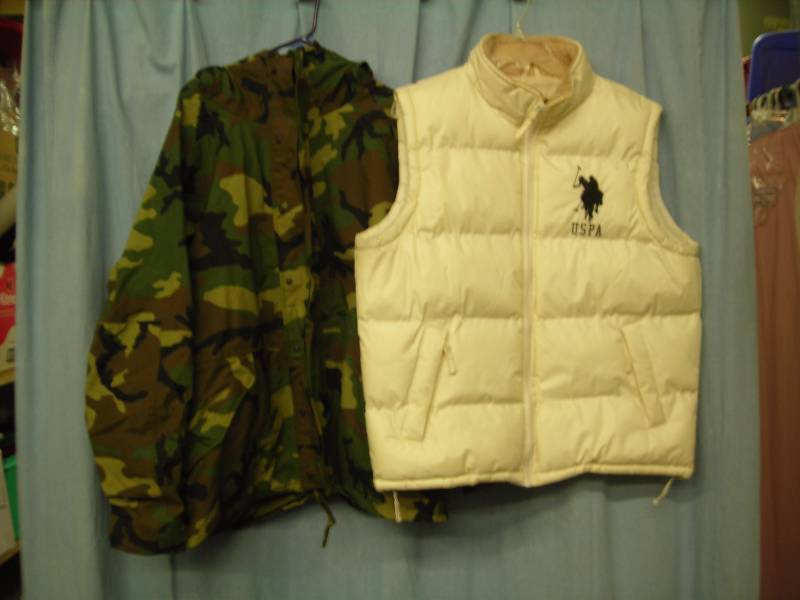 Mens Camo Jacket, Polo Vest Size L