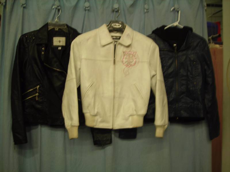 White Pelle Pelle Jacket Size 10, 2 Others ML