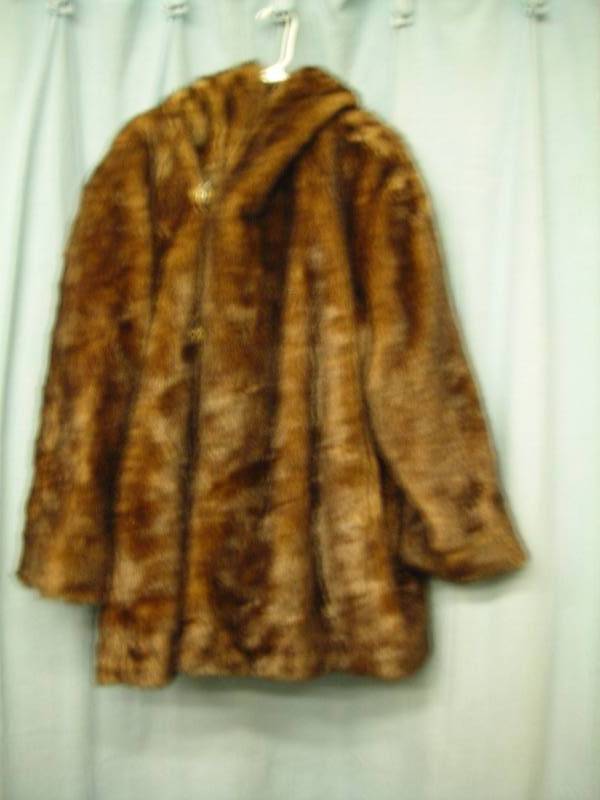 Jones Of N.Y. Reversable Faux Fur Size XL