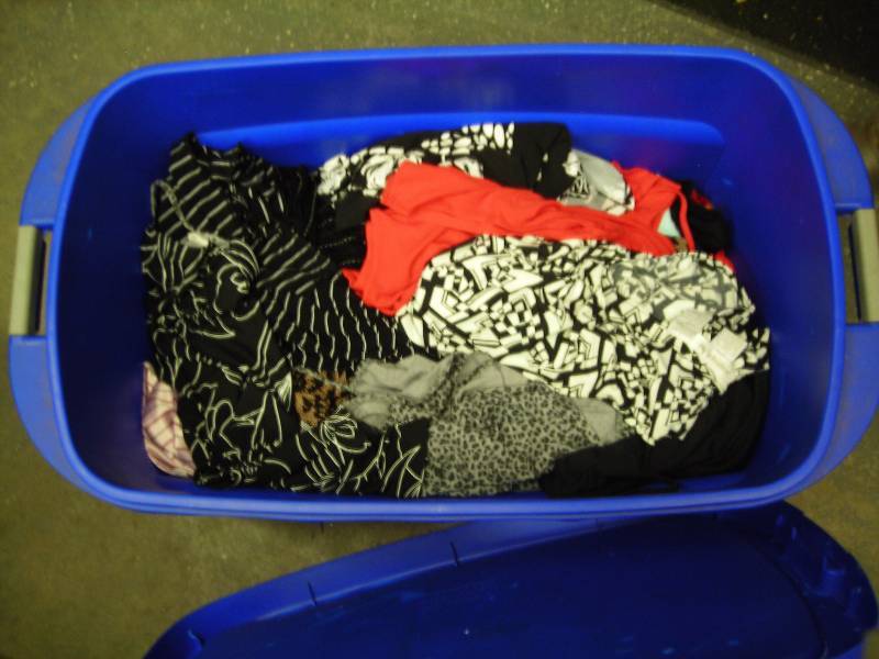 Tote Full Of Ladies Clothes Size XL