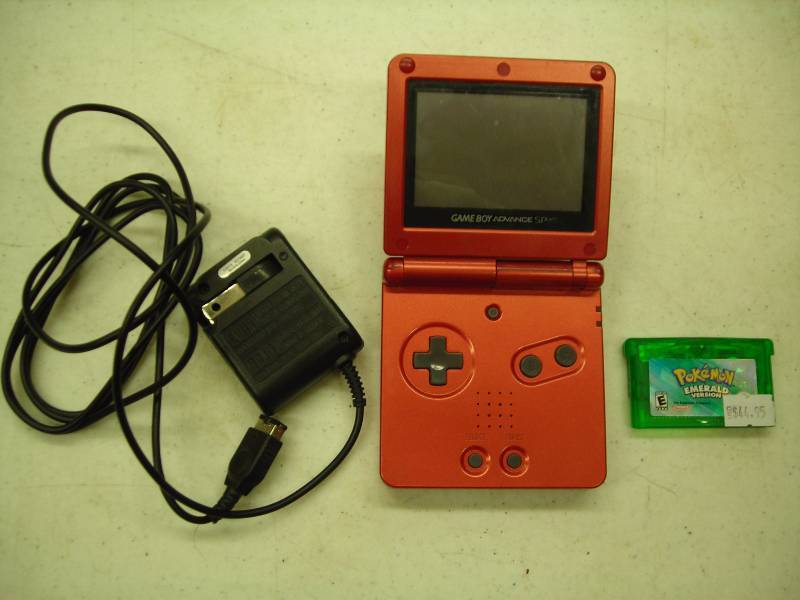 Game Boy Advance SP, 1 Game, With Charger Works