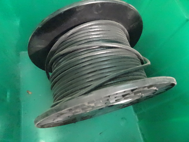 lot 9 image: NEW Spool RG6 Coax Cable approx 300 ft
