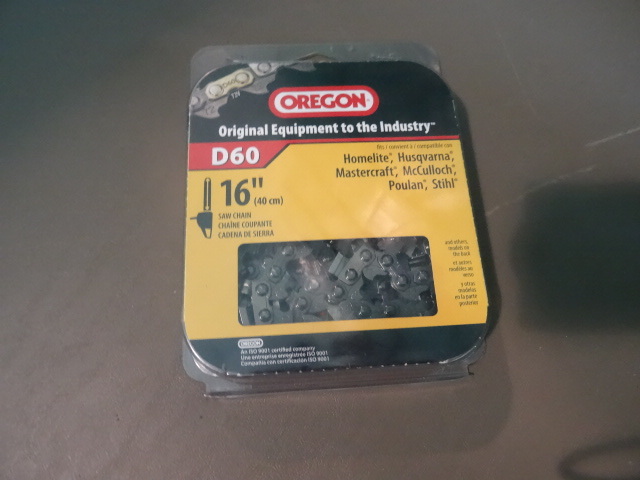 lot 15 image: NEW 16 in Chain Saw Blade Oregon Model D60