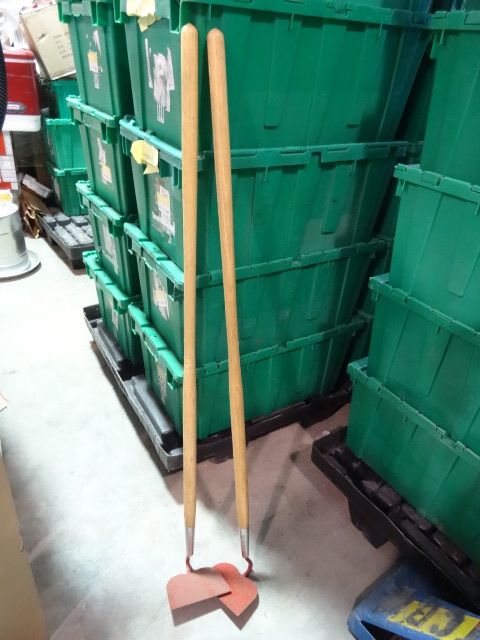 lot 147 image: NEW Qty 2 ACE Garden Ho Wooden Handle