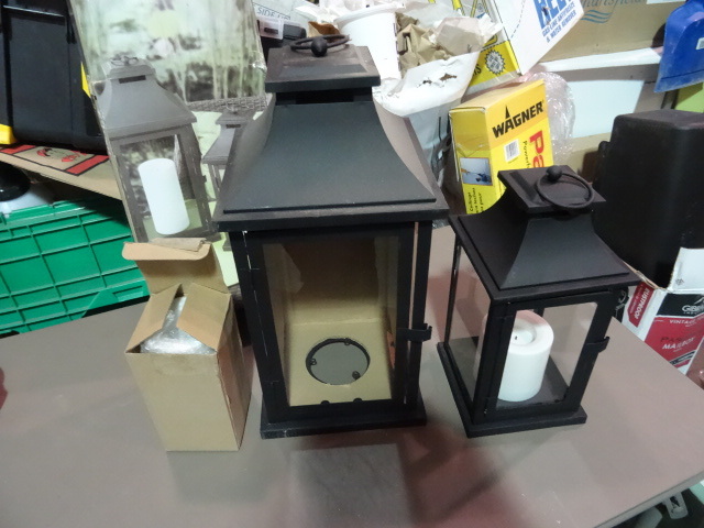 lot 181 image: NEW Qty 2 dcor Lanterns With Battery Operated Candles Small Cracks