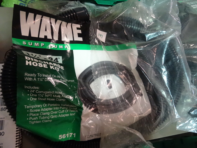 lot 191 image: NEW Wayne 1.25 in x 24 ft Sump Pump Discharge Hose