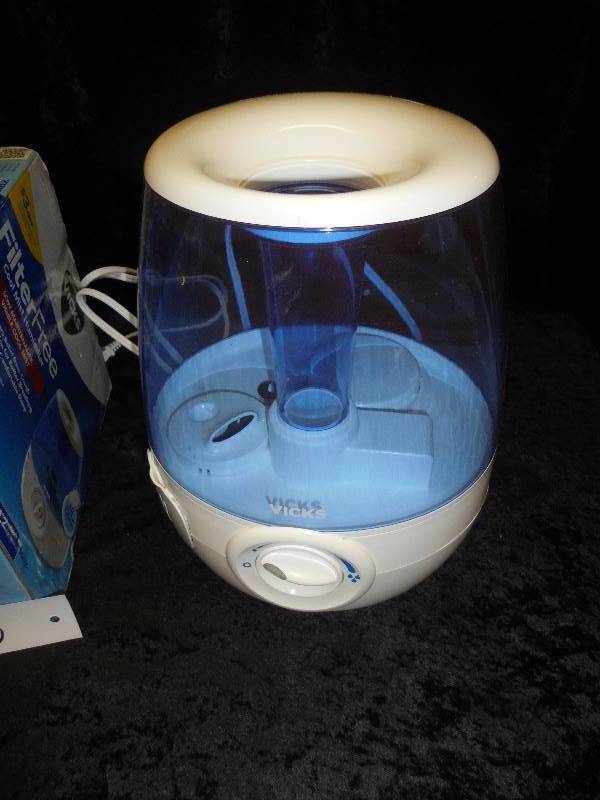 Vicks Cool Mist Humidifier