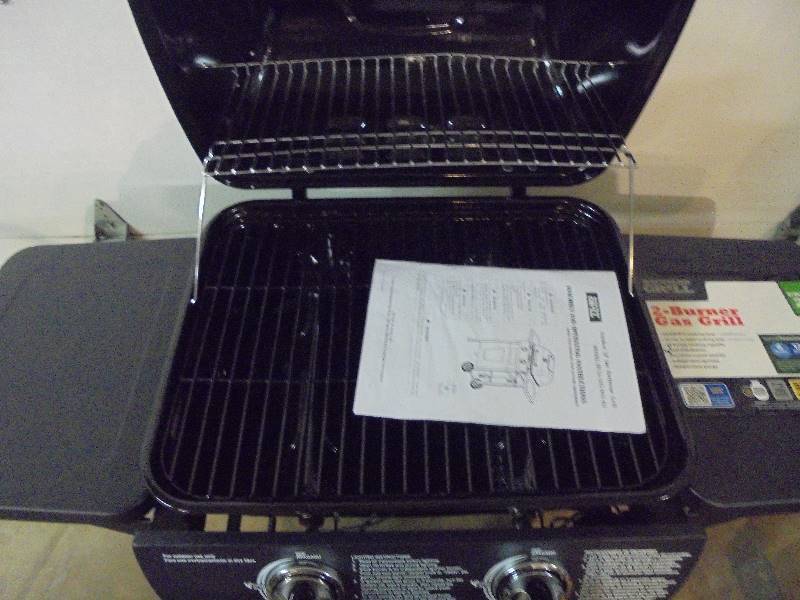 Backyard Grill - Propane