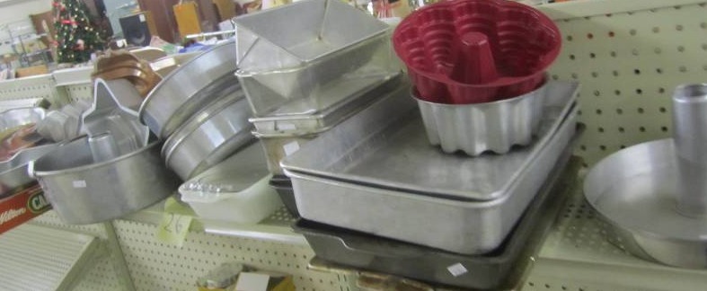 lot 26 image: Lot of bake ware...