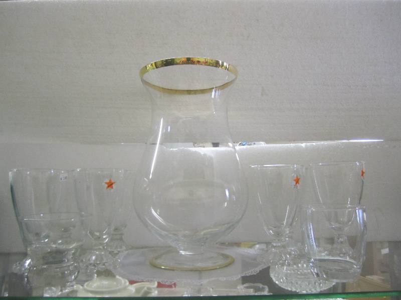 lot 291 image: Fine glassware...