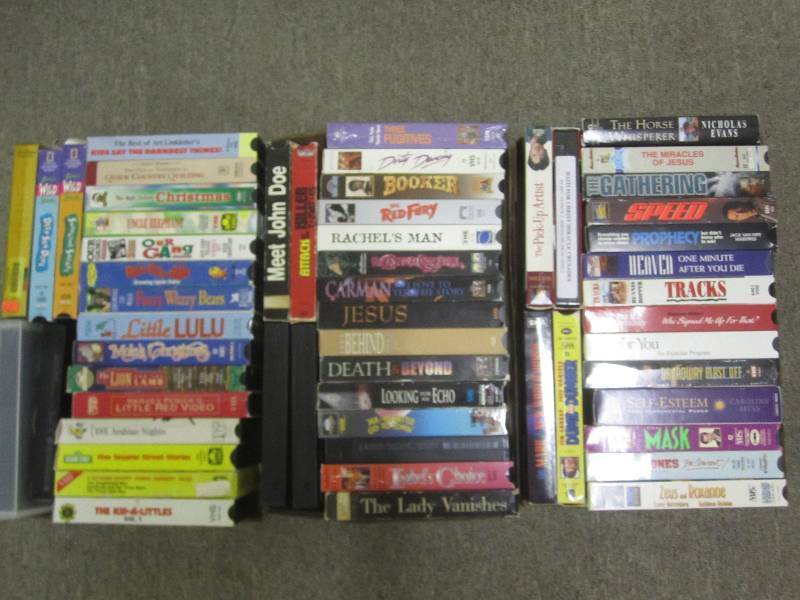 lot 419 image: VHS move lot, see all photos for ti...