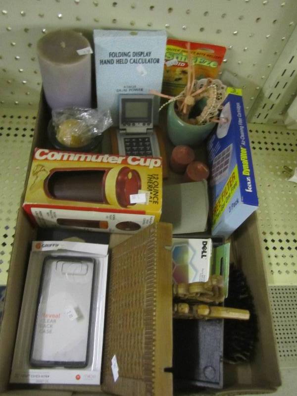 lot 439 image: Lot of household items...