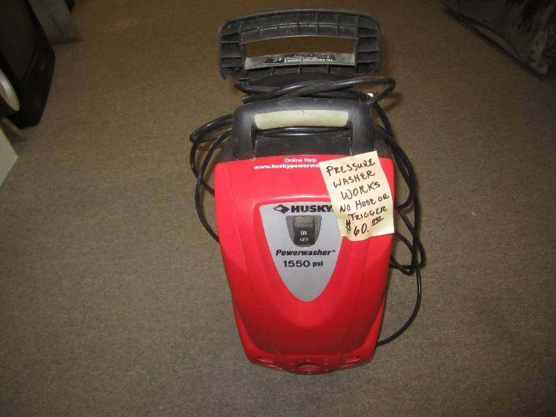 lot 474 image: Husky 1550 psi pressure washer, no ...