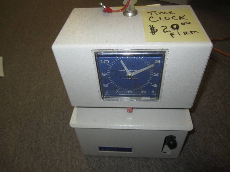 lot 543 image: Time clock...