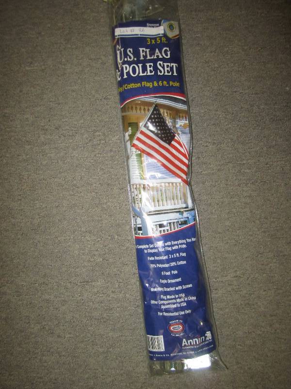 lot 546 image: American Flag kit...