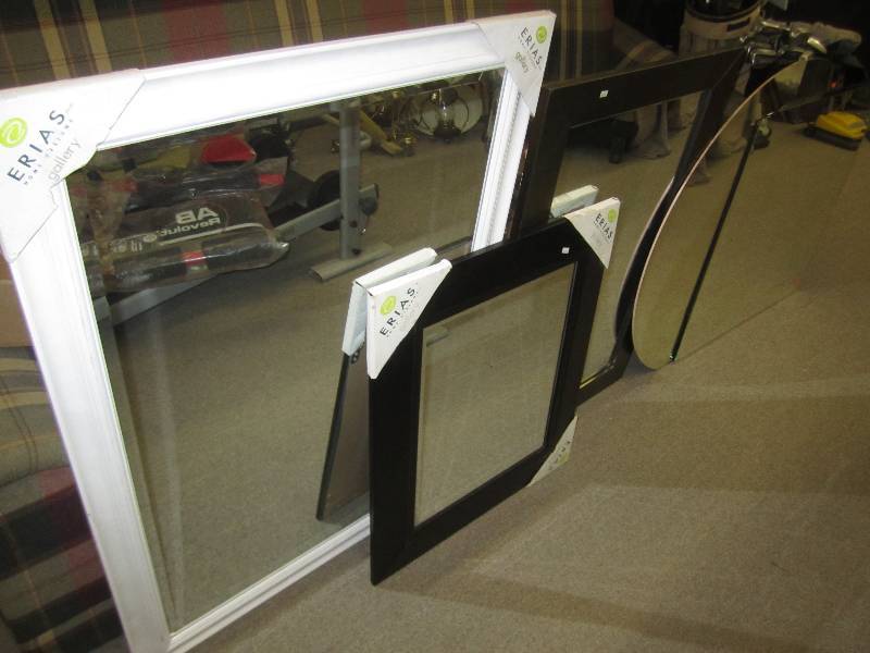 lot 558 image: Lot of mirrors, some are new...