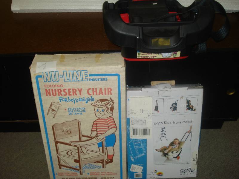 lot 87 image: Vintage nursery chair and travel ma...