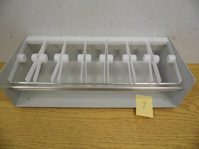 lot 7 image: Label Roll Holder