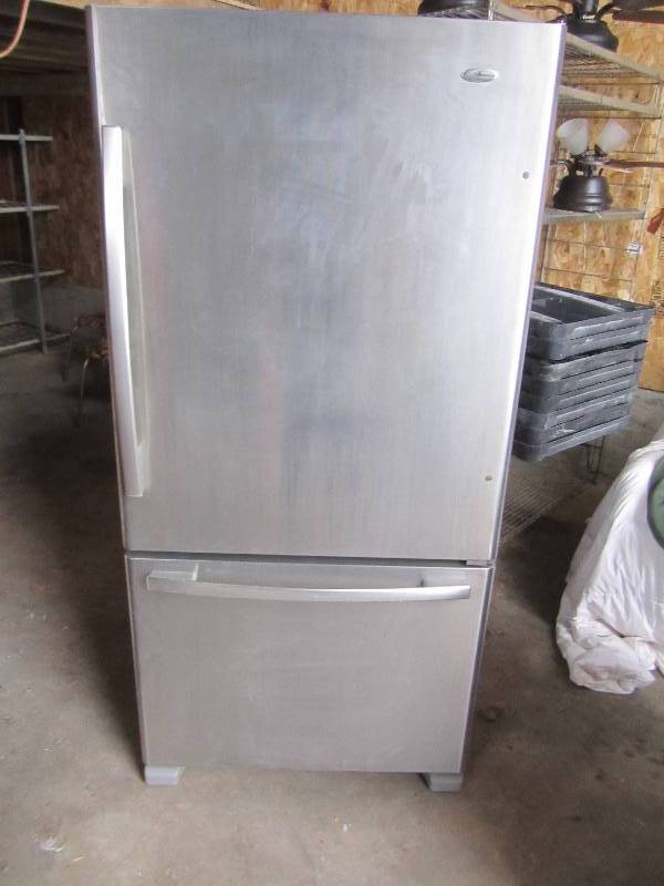lot 4 image: very clean amana stainless steal re...