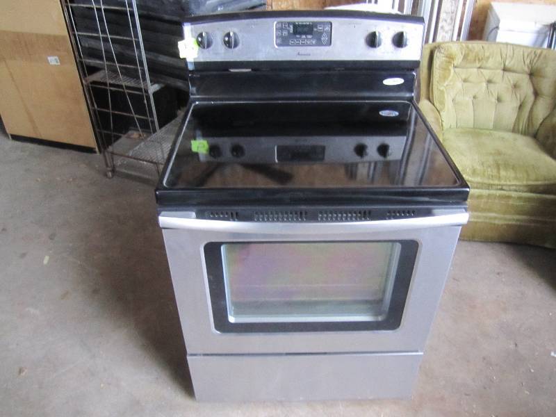 lot 5 image: super clean amana stainless steal g...