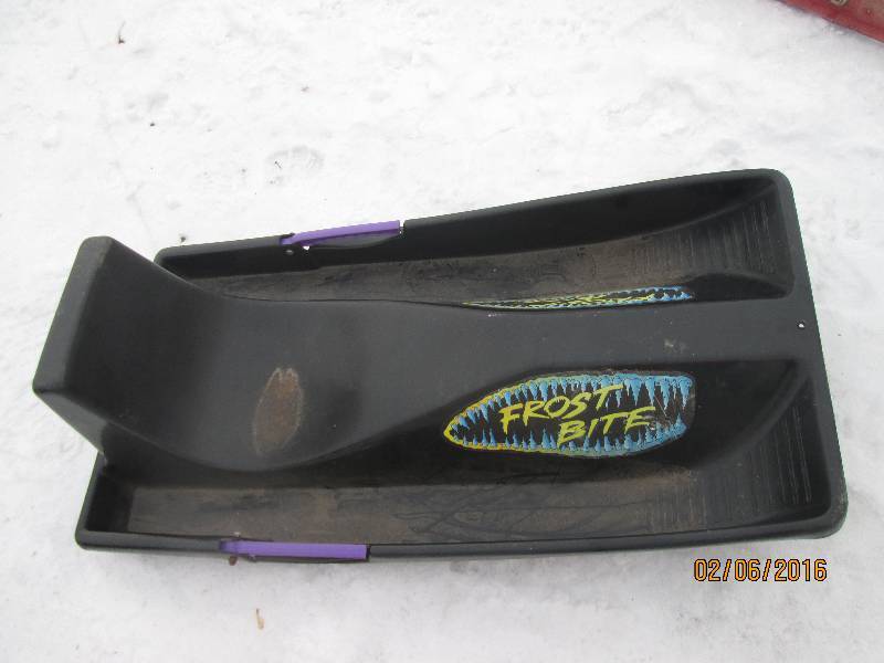 lot 114 image: frost bite sled with breaks ...