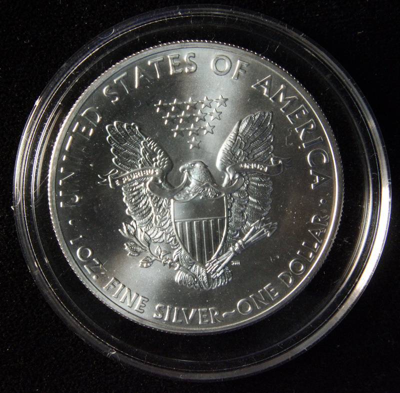 2014 AMERICAN SILVER EAGLE 1 TROY OZ. .999 FINE SILVER DOLLAR IN AIRTITE HOLDER