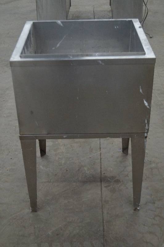 Beverage Chest