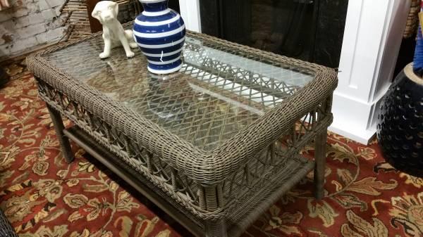 Wicker Patio Set Chairs & Table