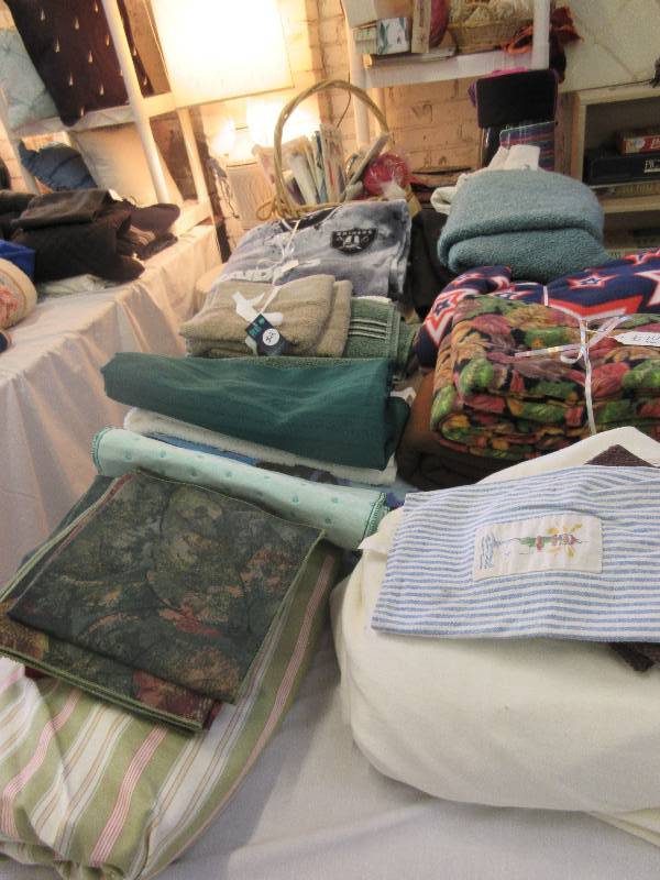 Lot of Linens - Blankets, Towels, Sheets