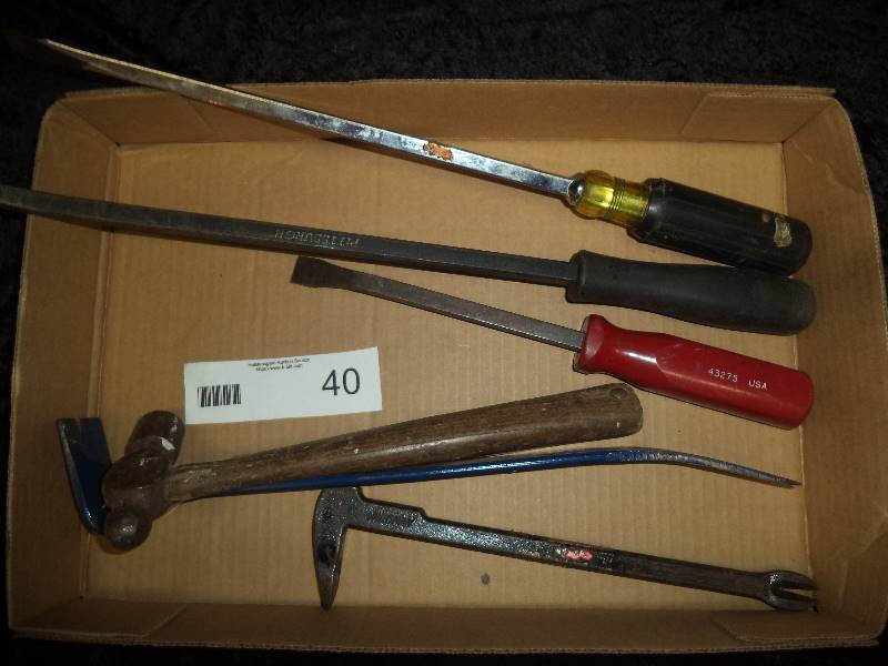 Lot - Misc Crow Bars, etc