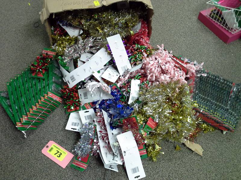 Christmas accessories lot