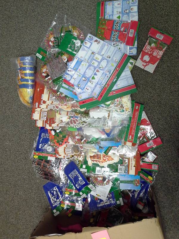 Christmas accessory lot