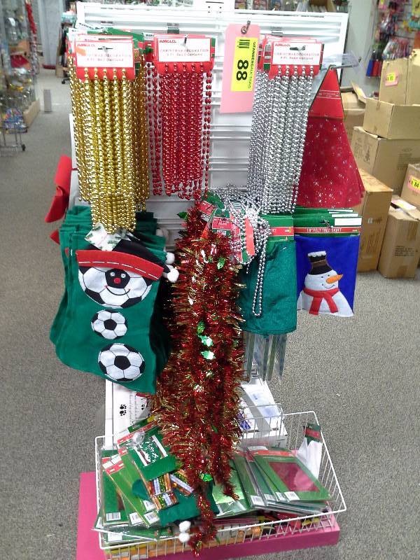 Christmas accessories lot