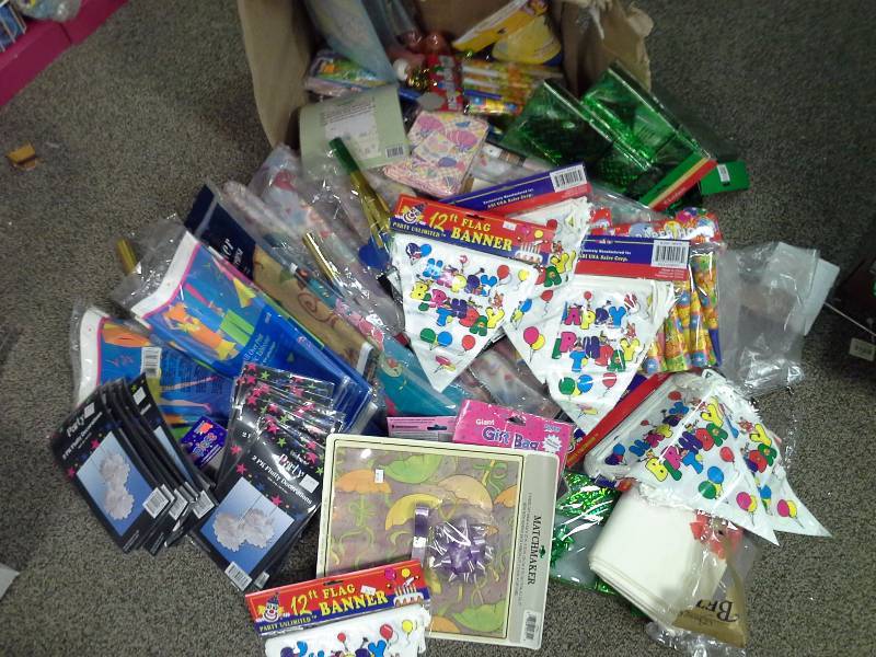 Party accessories lot